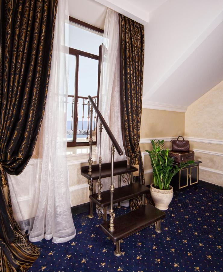 Hotel Villa le Premier Maestro Odessa Esterno foto