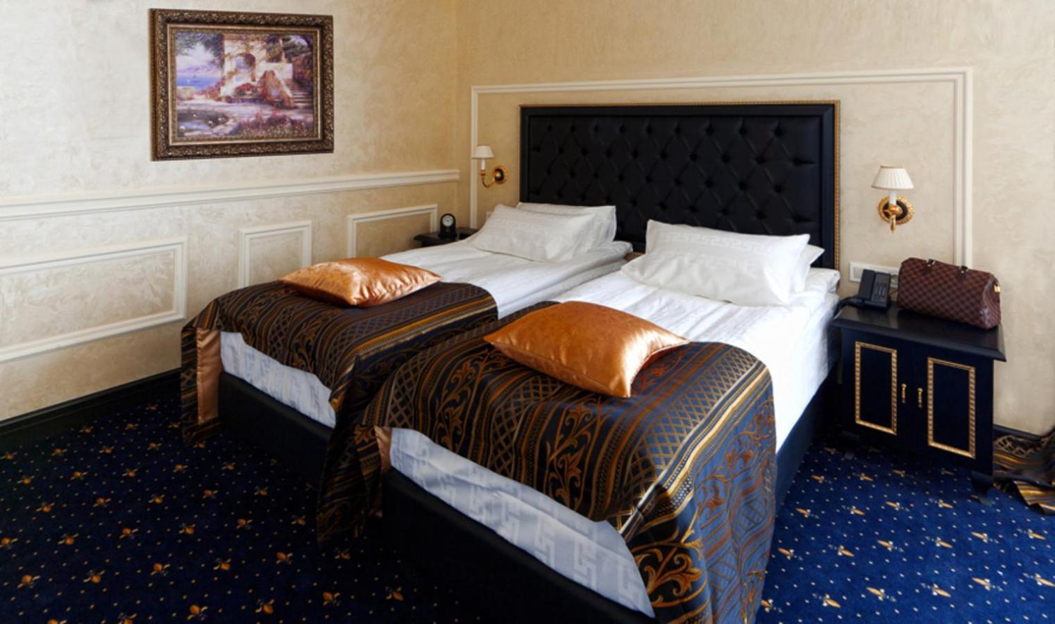Hotel Villa le Premier Maestro Odessa Esterno foto